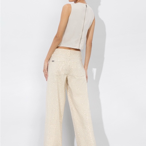 Alice Olivia TRISH EMBELLISHED JEAN $795 New with Tag - Picture 3 of 10